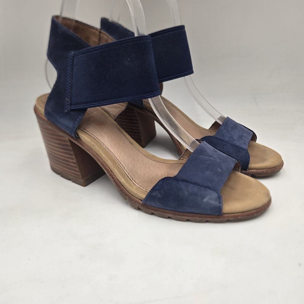 Sorel Nadia Suede Block Heel Strap Lug Sole Sandals Blue Shadow 8.5 M Comfort
